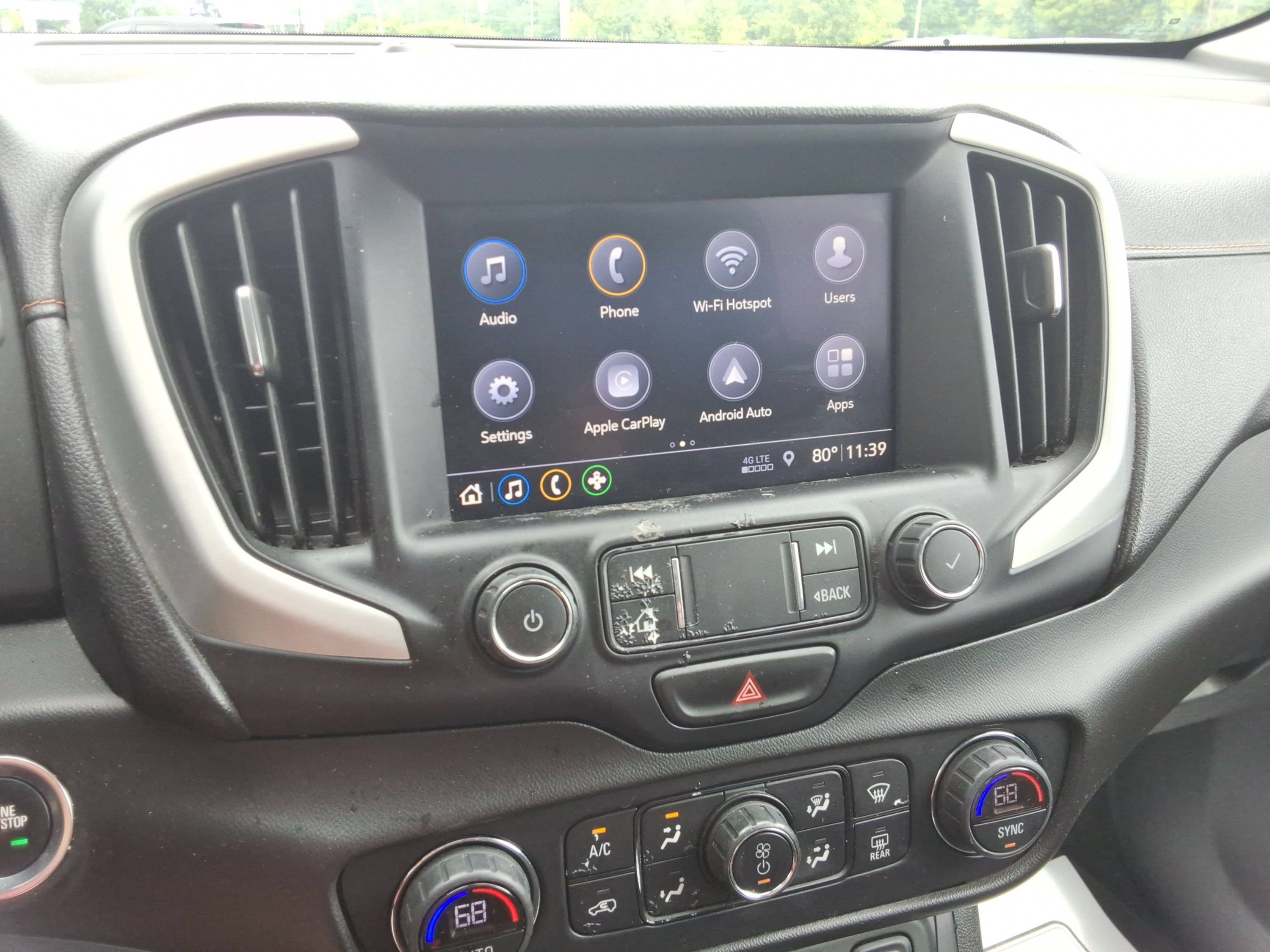 Used 2020 GMC Terrain SLT FWD image 15
