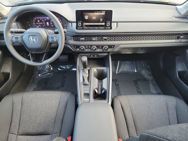 Used 2025 Honda Accord SE image 14