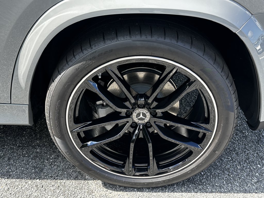 New 2026 Mercedes-Benz GLS 450 4MATIC image 23