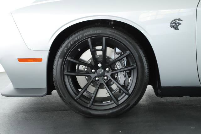 New 2023 Dodge Challenger SRT Hellcat w/ Driver Convenience Group image 27