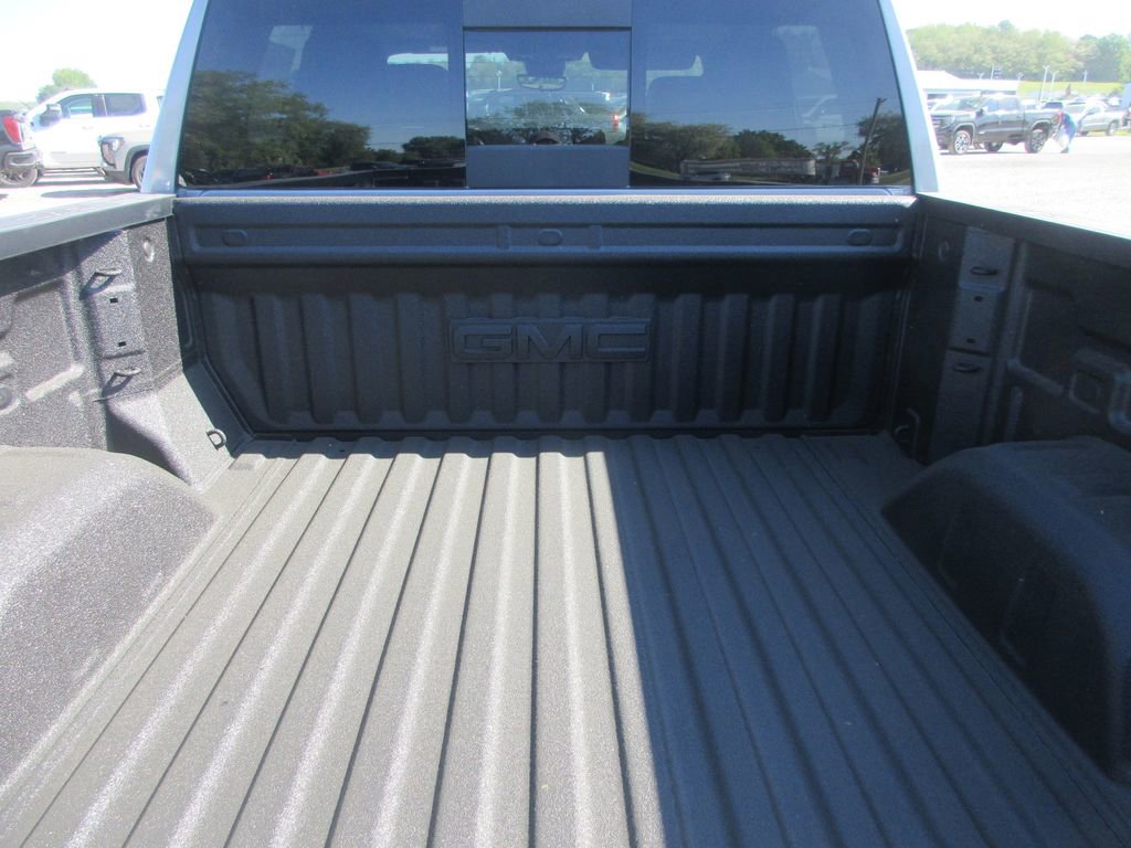 New 2026 GMC Sierra 1500 AT4 AWD/4WD image 7