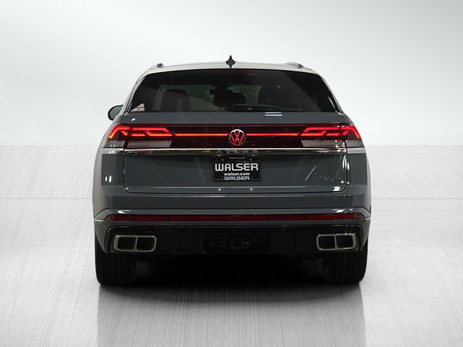 Used 2024 Volkswagen Atlas Cross Sport SEL Premium R-Line image 4