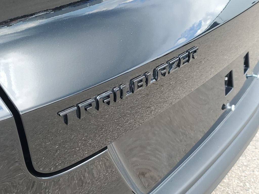 Certified 2023 Chevrolet TrailBlazer RS w/ Convenience Package FWD image 37