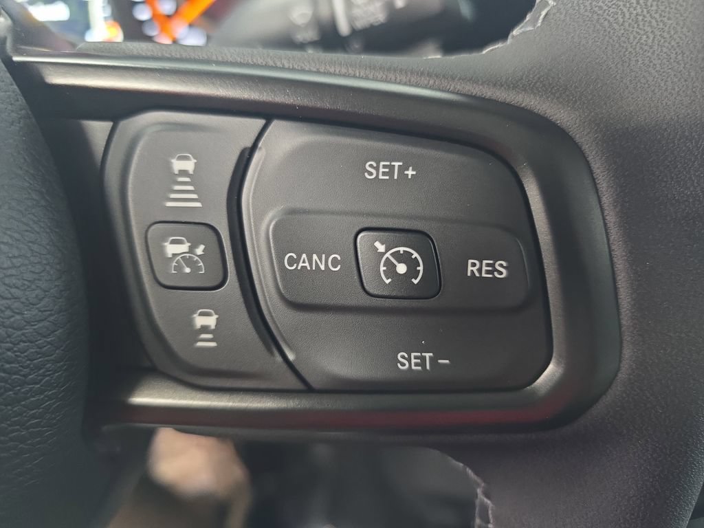 New 2026 Jeep Gladiator Sport AWD/4WD image 18