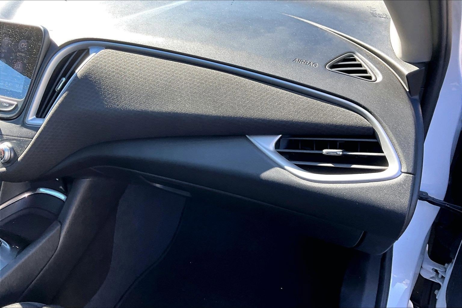 Used 2023 Chevrolet Malibu LT image 26