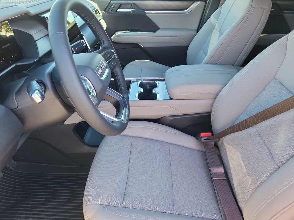 New 2026 GMC Acadia Elevation w/ LPO, Floor Liner Package AWD/4WD image 9