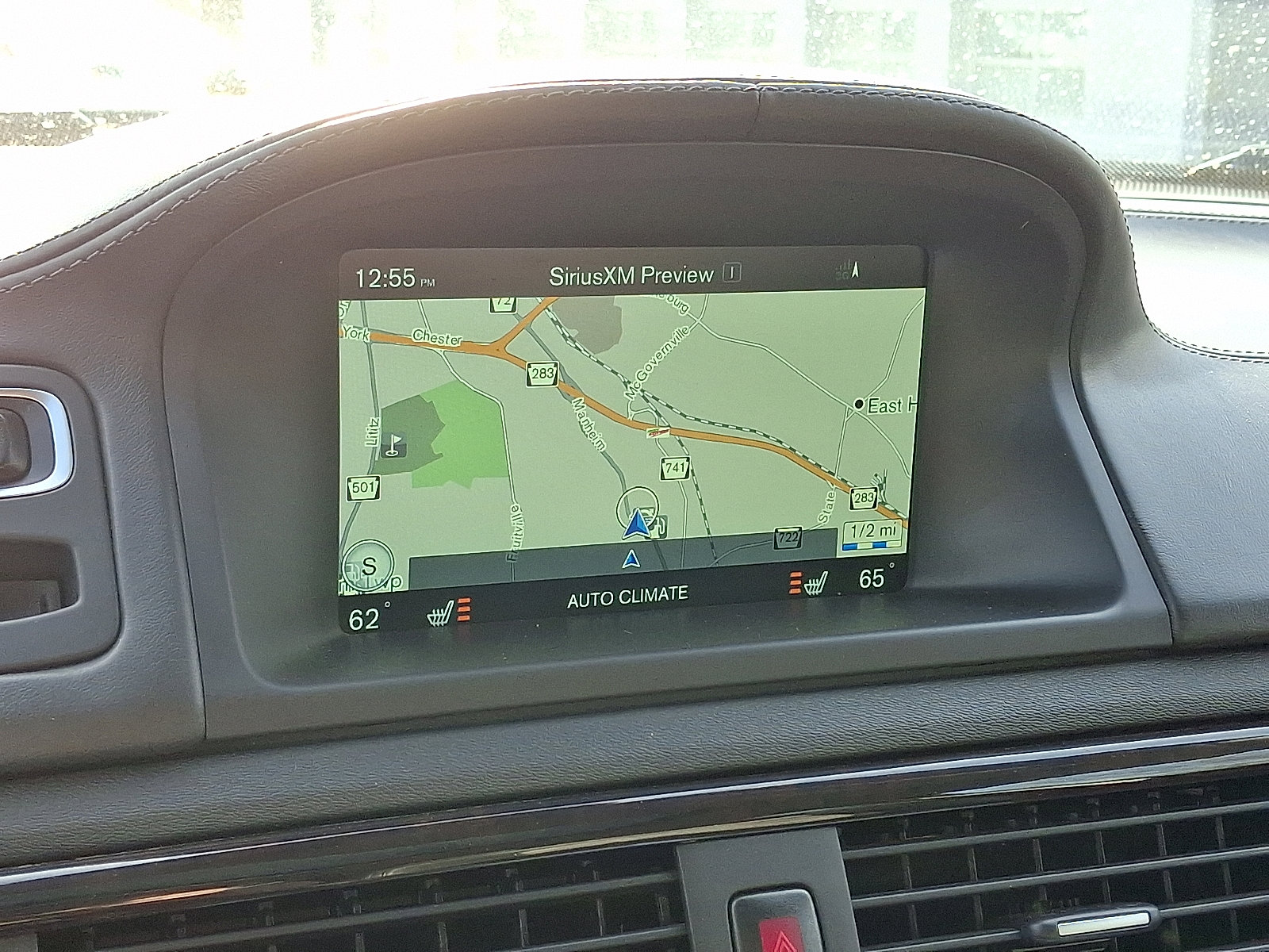 Used 2016 Volvo XC70 T5 Platinum w/ Climate Package image 19