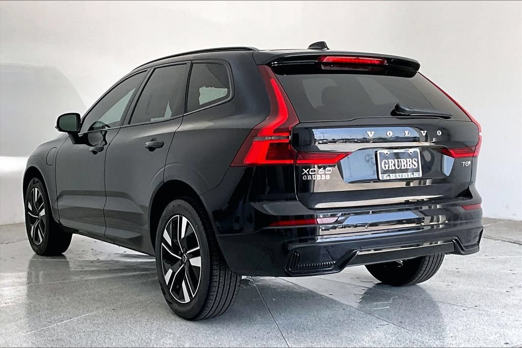 New 2026 Volvo XC60 T8 Core w/ Climate Package AWD/4WD image 4