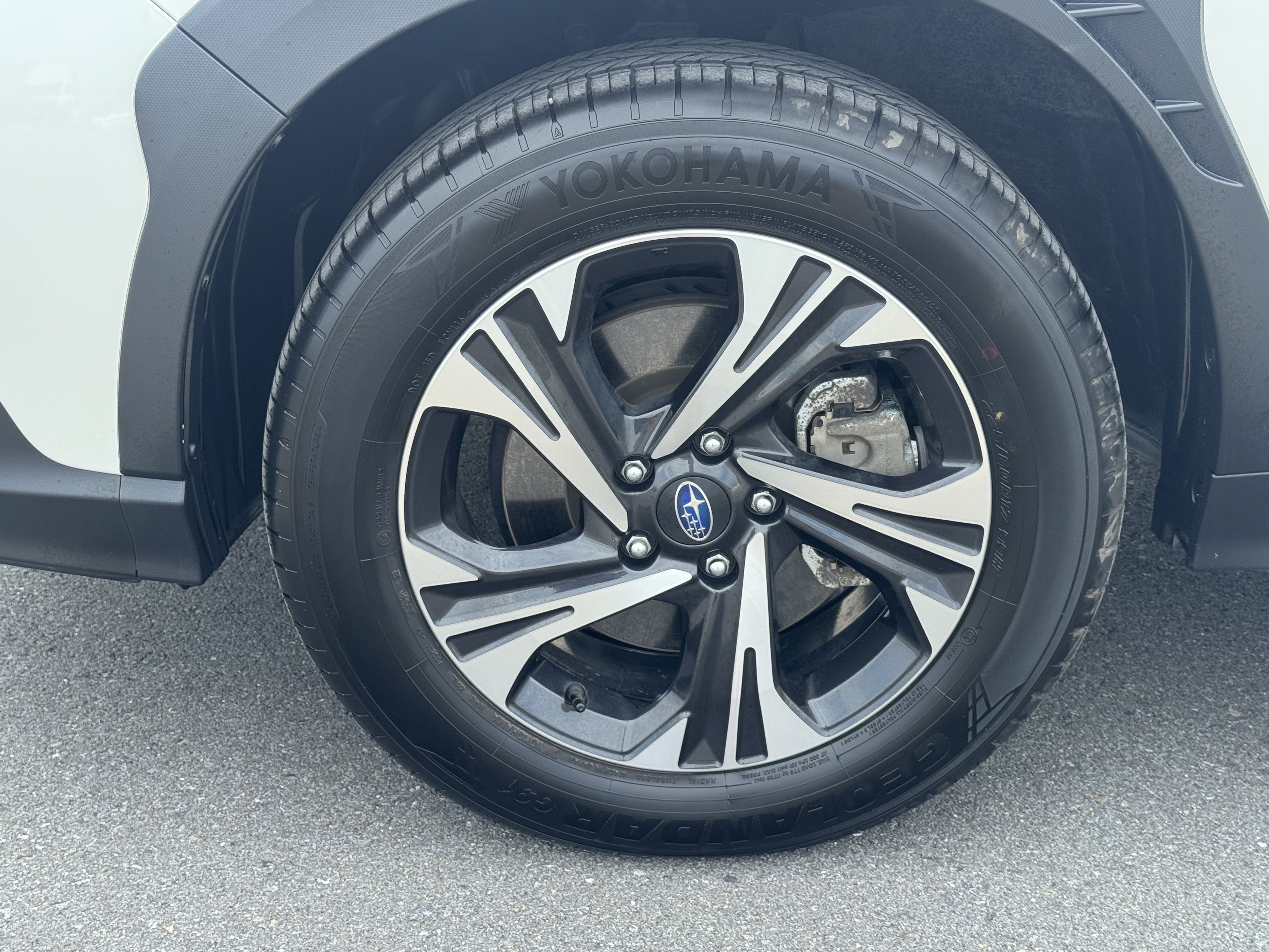 Certified 2026 Subaru Crosstrek 2.5i Premium AWD/4WD image 11