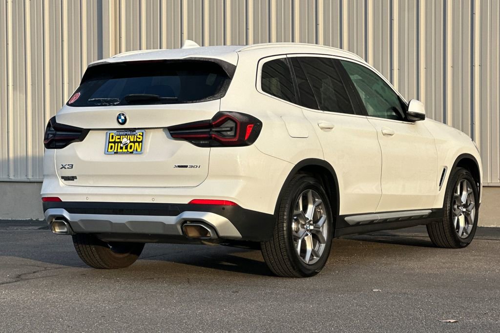 Used 2023 BMW X3 xDrive30i image 4
