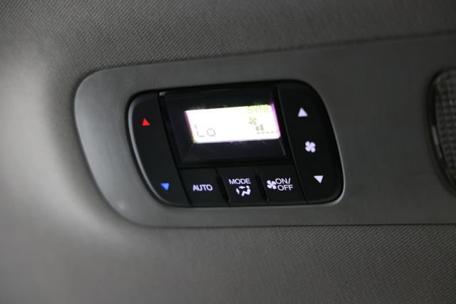 Used 2023 Honda Odyssey Elite image 38