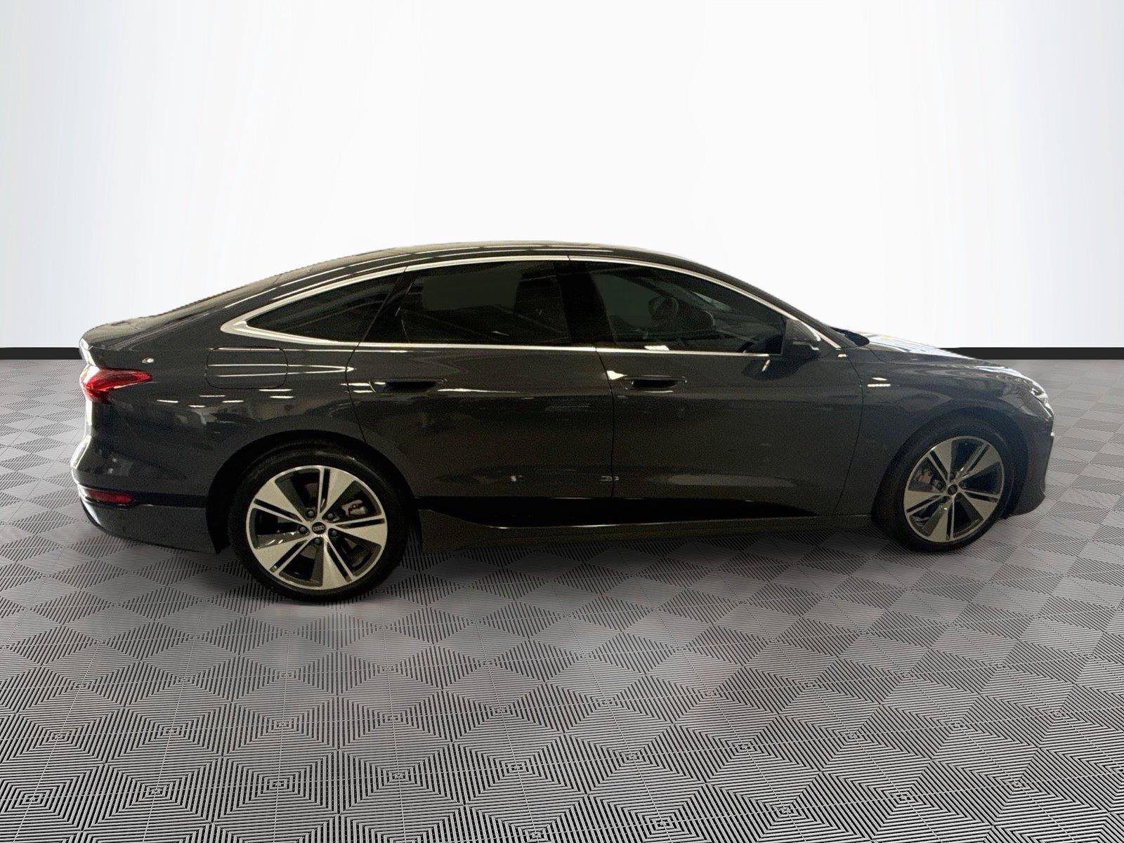 Certified 2025 Audi A6 e-tron Premium Plus w/ Premium Plus RWD image 8