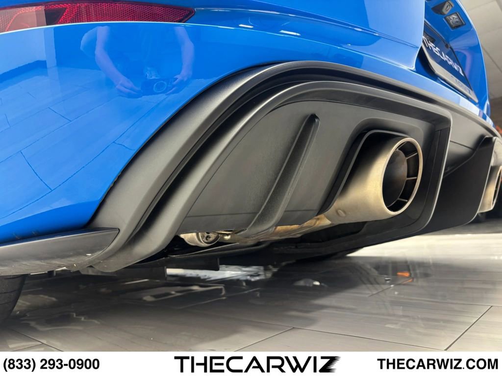 Used 2023 Porsche 718 Cayman GT4 RS RWD image 25