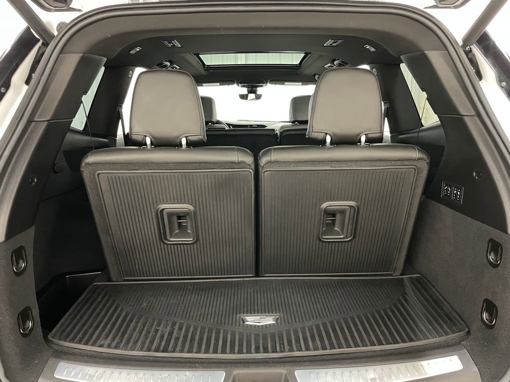 Used 2024 Cadillac XT6 Sport w/ Technology Package image 48