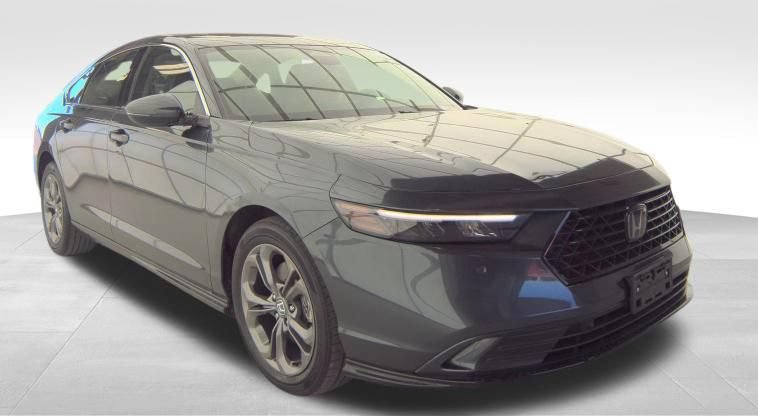 Used 2023 Honda Accord EX-L image 8