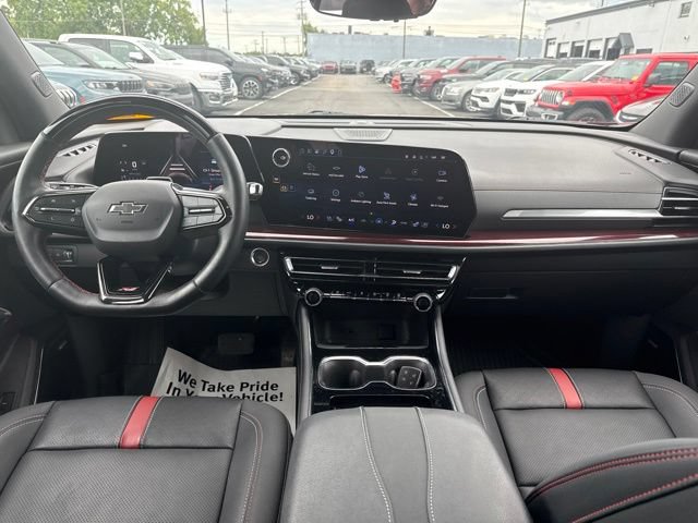 Used 2024 Chevrolet Traverse RS w/ LPO, Floor Liner Package AWD/4WD image 8