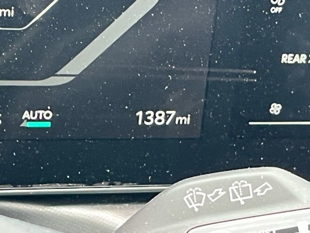 Certified 2024 Kia EV9 Light image 32