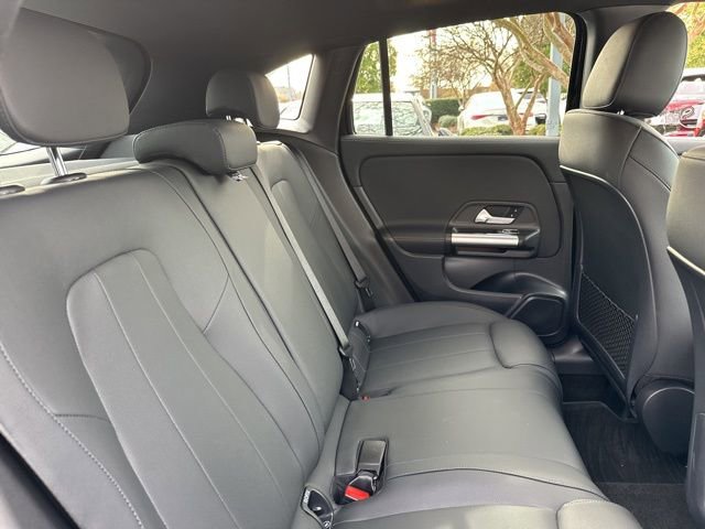 Certified 2025 Mercedes-Benz GLA 250 image 24
