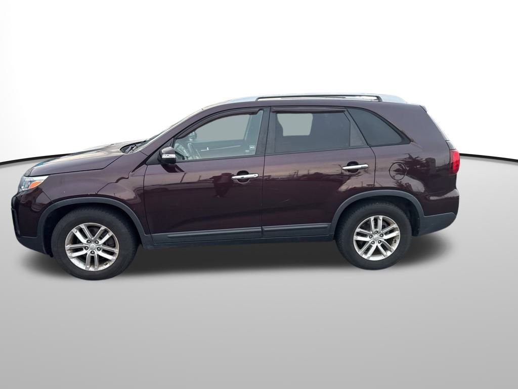 Used 2014 Kia Sorento LX image 7