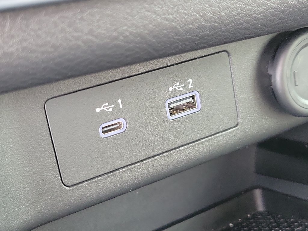 Certified 2023 Nissan Rogue SV FWD image 29