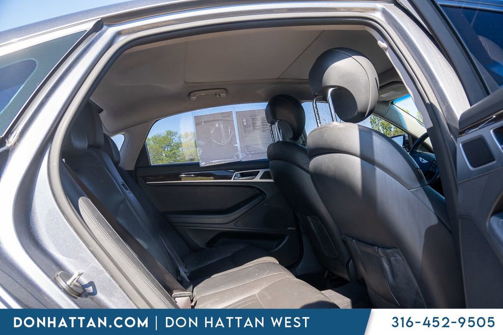 Used 2016 Hyundai Genesis 3.8 w/ Option Group 02 image 22