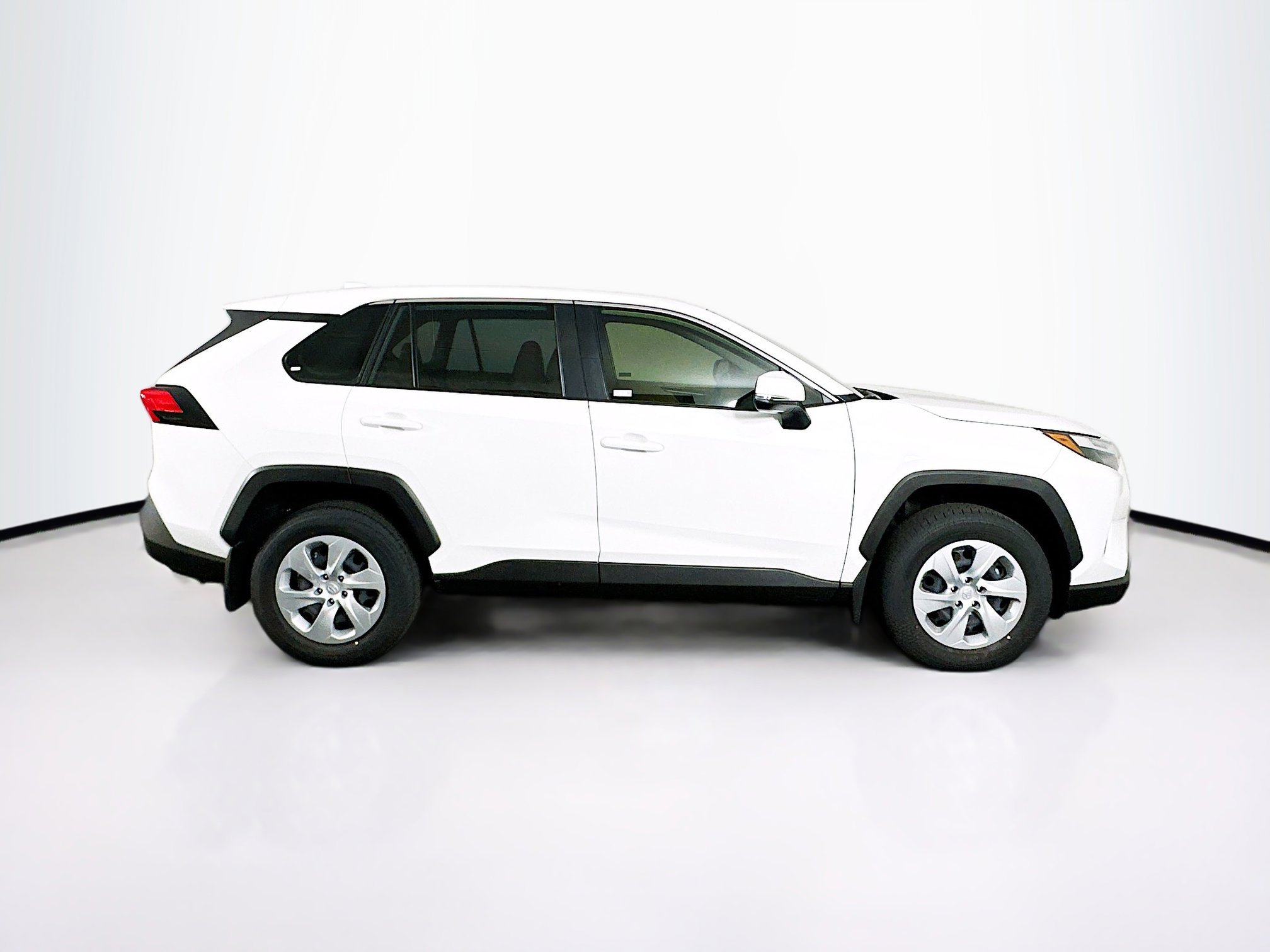 Used 2025 Toyota RAV4 LE image 10