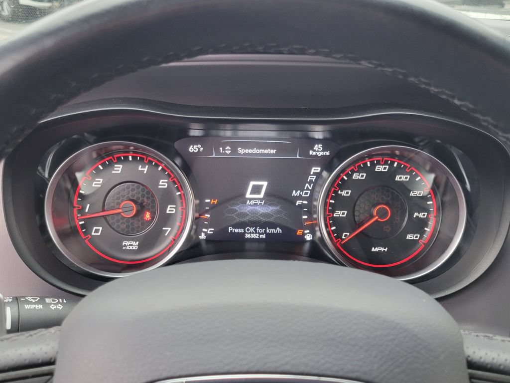 Used 2023 Dodge Charger R/T w/ Plus Group RWD image 7