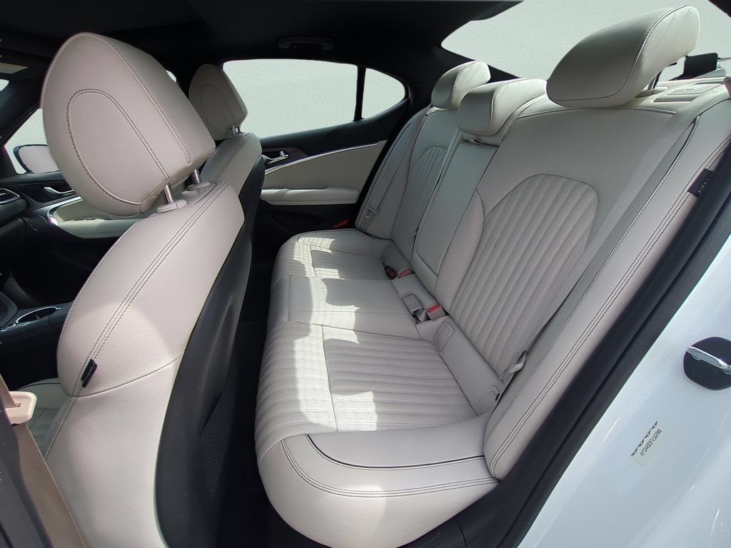 Used 2026 Genesis G70 3.3T Sport Prestige RWD image 9