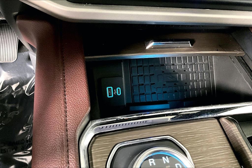 Used 2023 Ford Expedition Limited image 33