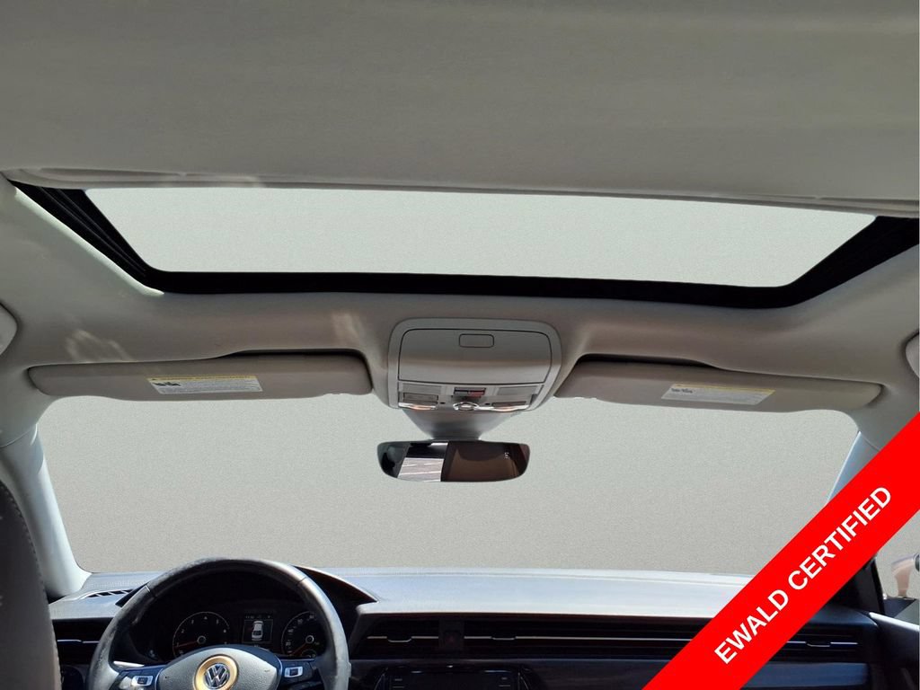 Used 2020 Volkswagen Passat 2.0T SEL FWD image 26
