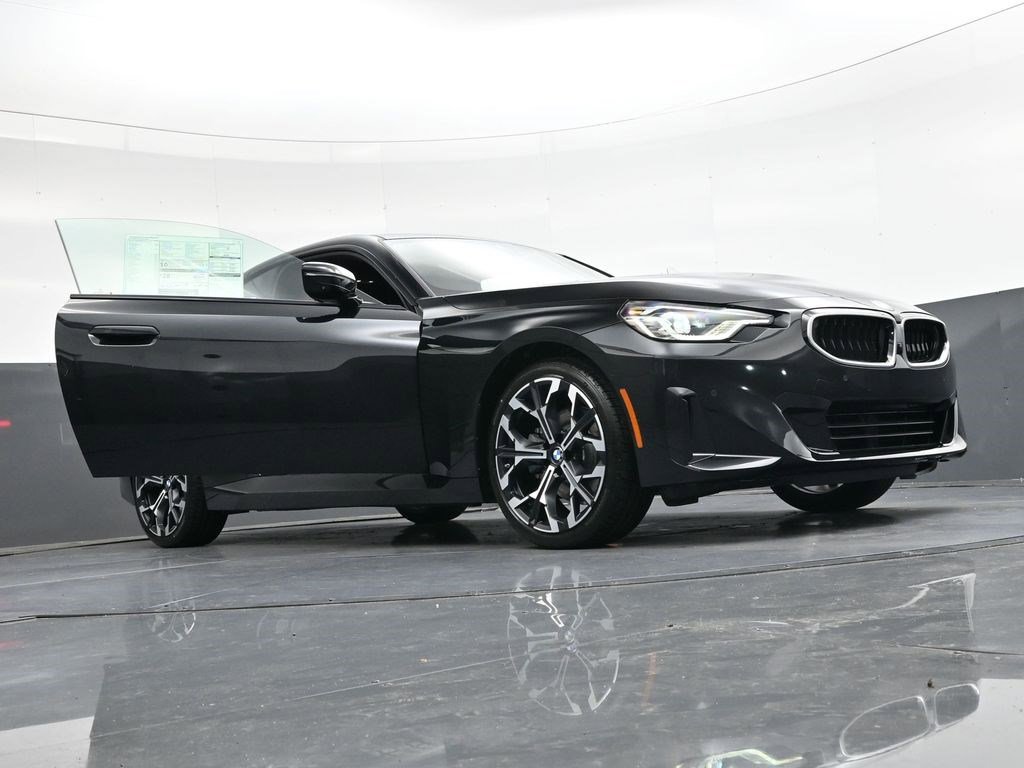Used 2025 BMW 230i xDrive Coupe w/ Premium Package AWD/4WD image 36