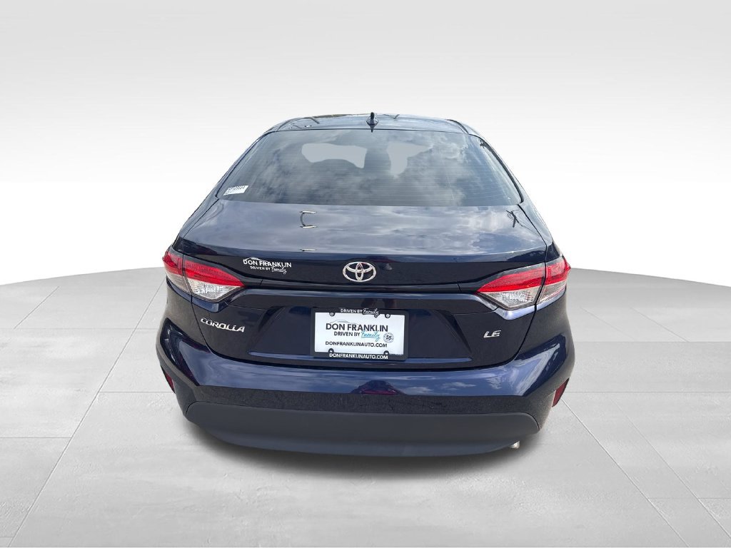 Used 2024 Toyota Corolla LE FWD image 4