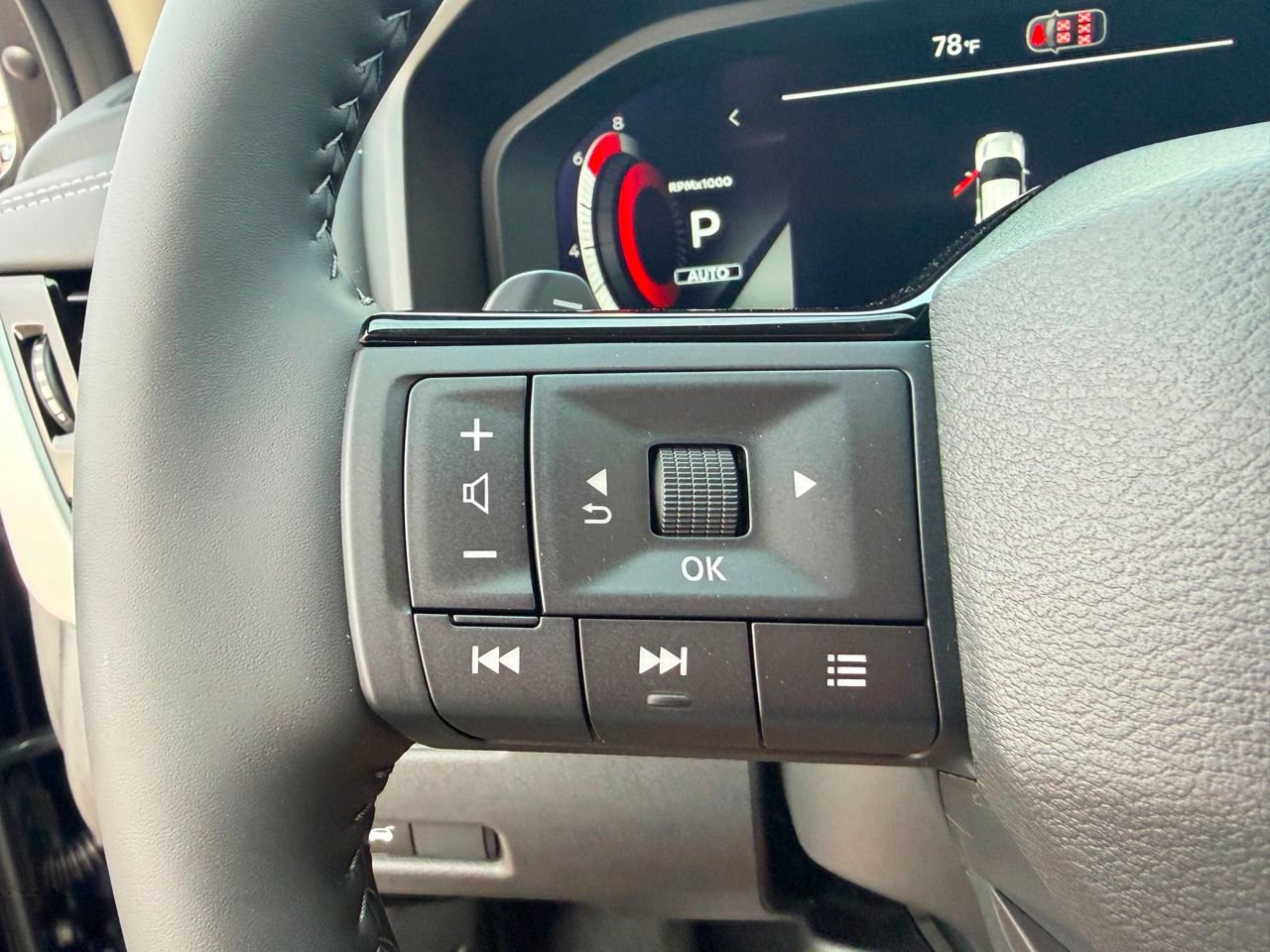 New 2026 Nissan Rogue Platinum AWD/4WD image 19