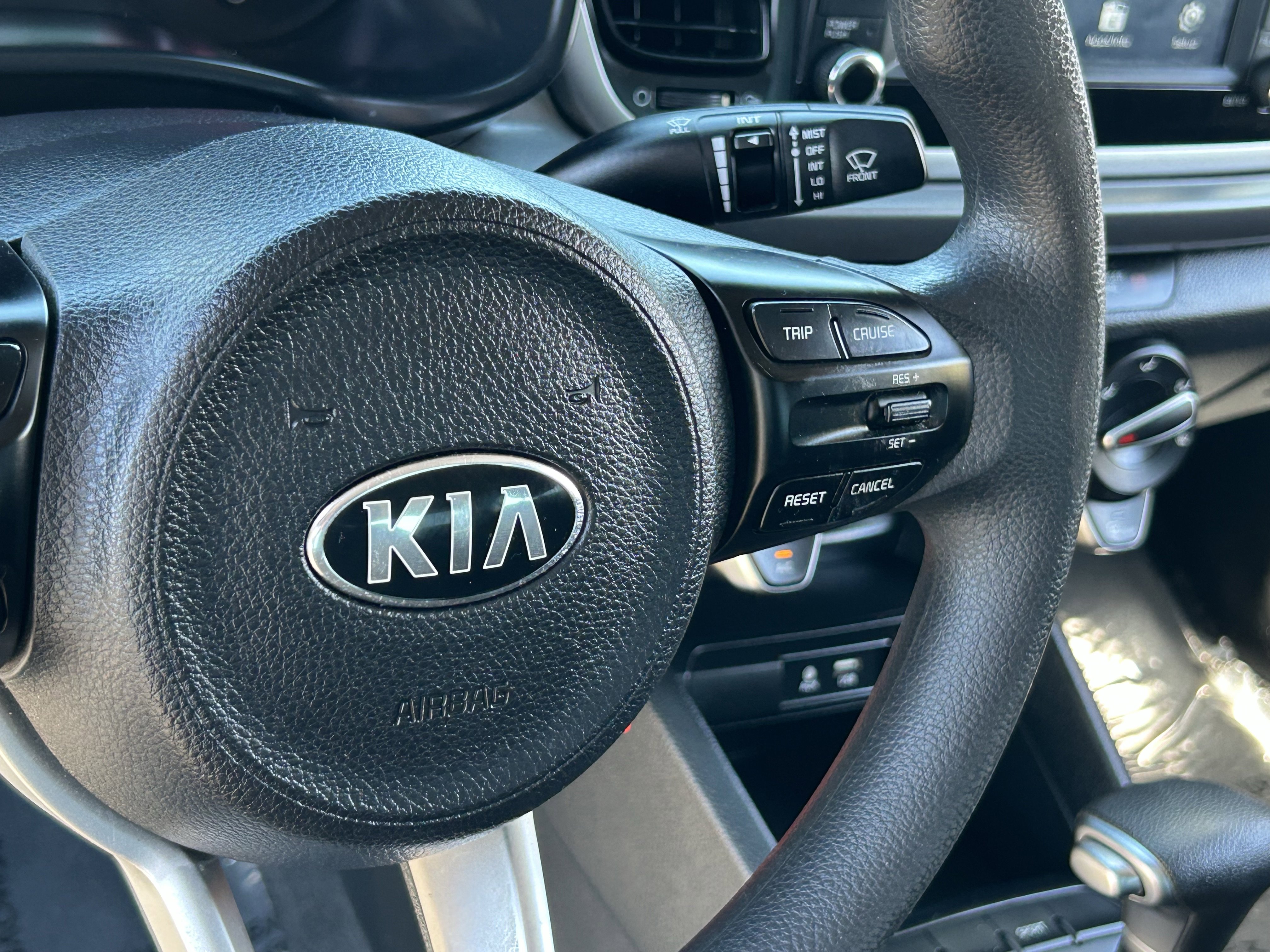 Used 2019 Kia Rio S image 24