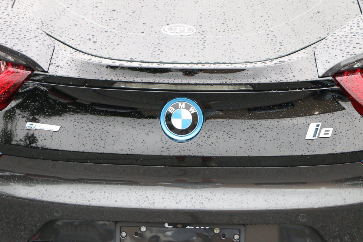 Used 2016 BMW i8 AWD/4WD image 5