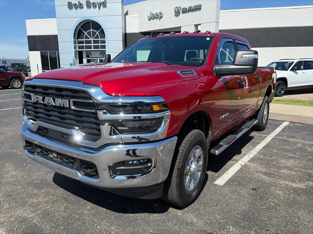 Used 2026 RAM 2500 Big Horn AWD/4WD image 2