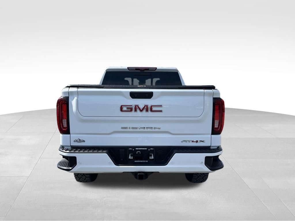 Used 2022 GMC Sierra 1500 AT4X image 18