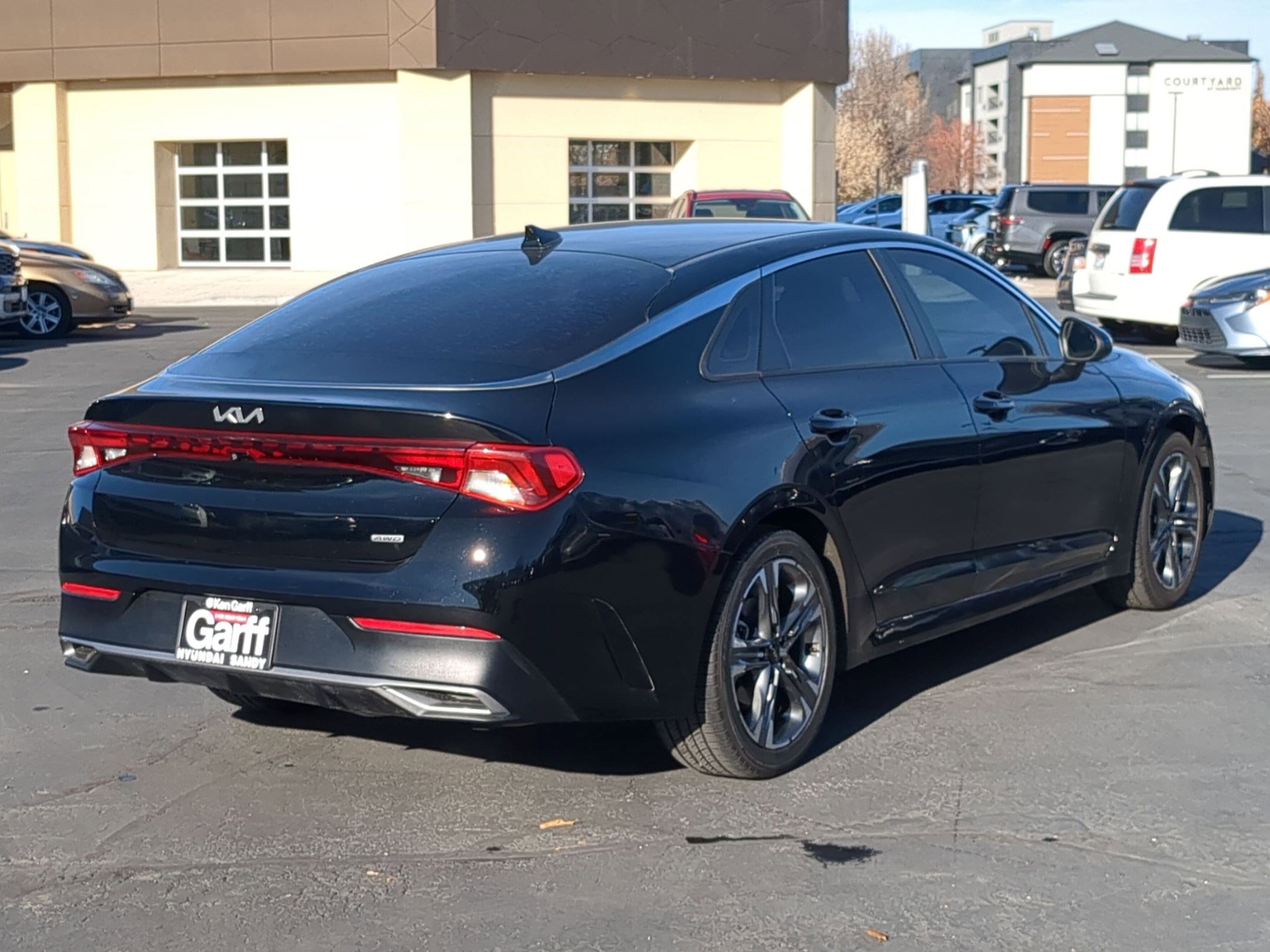 Used 2022 Kia K5 LXS image 3