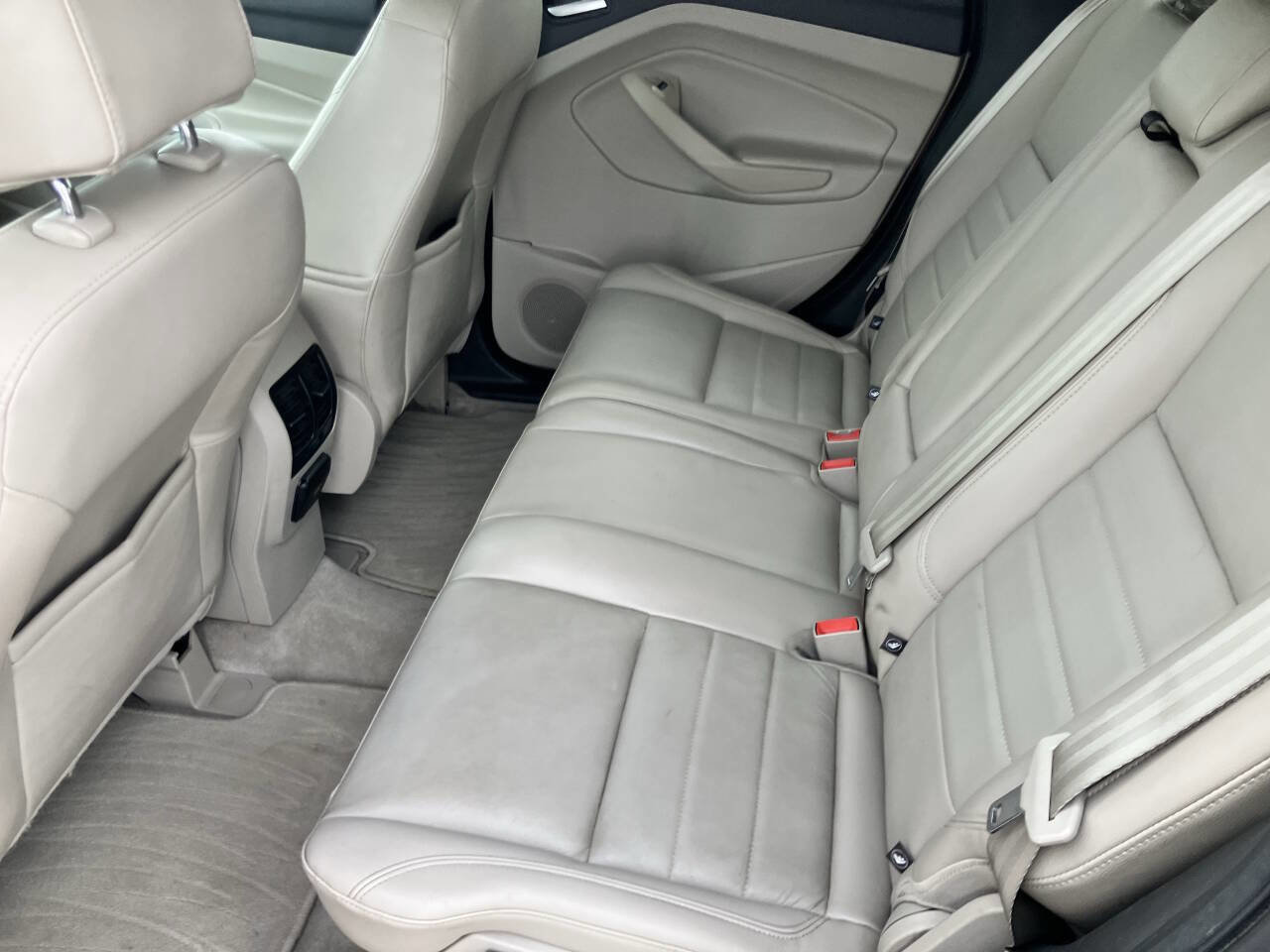 Used 2014 Ford Escape Titanium image 22