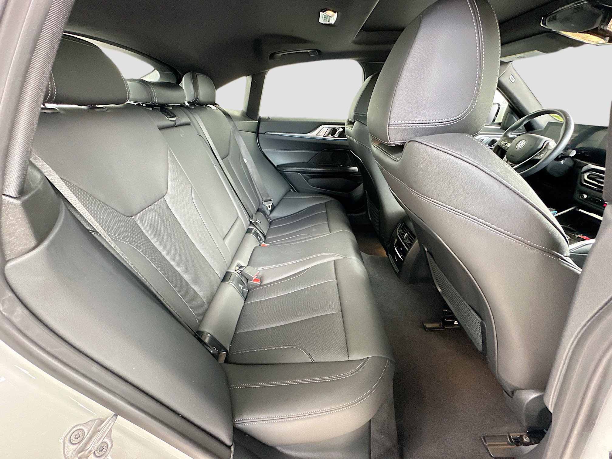 Used 2023 BMW i4 eDrive35 image 28