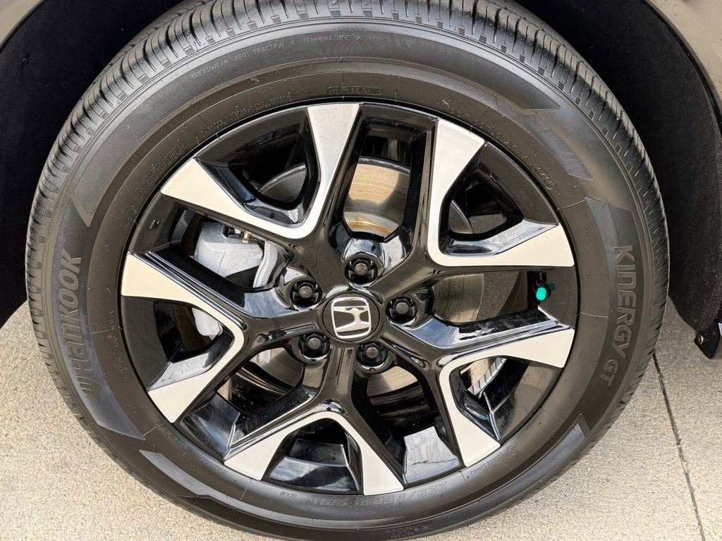 Certified 2026 Honda HR-V EX-L image 13