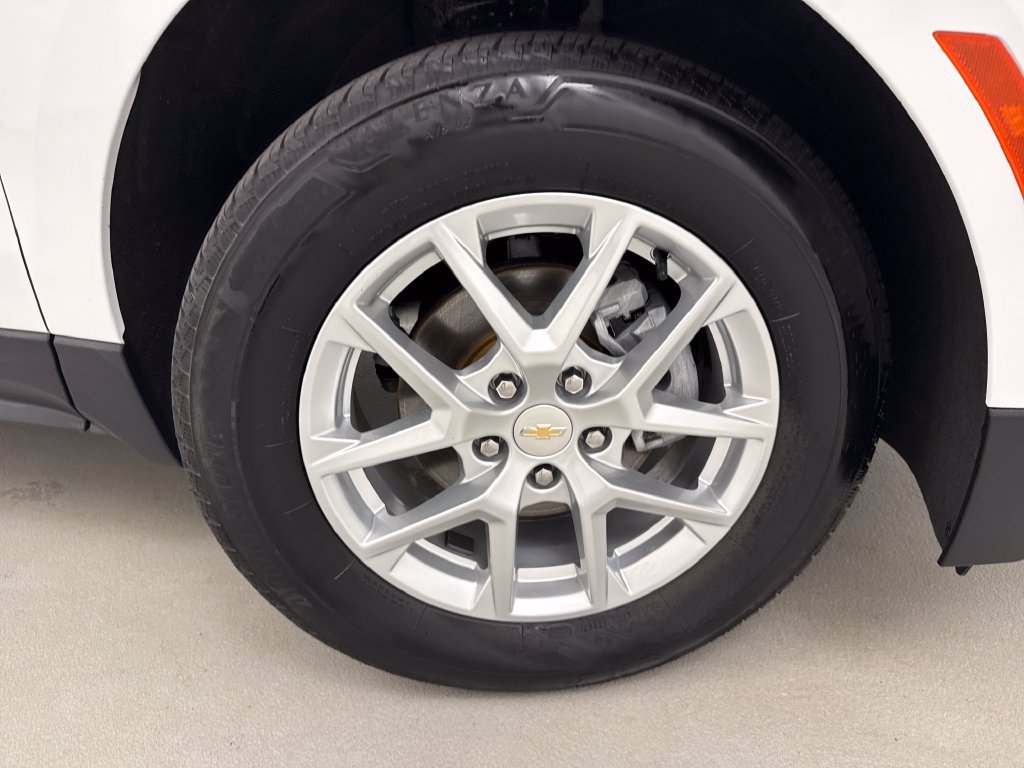 Used 2024 Chevrolet Equinox LT AWD/4WD image 37