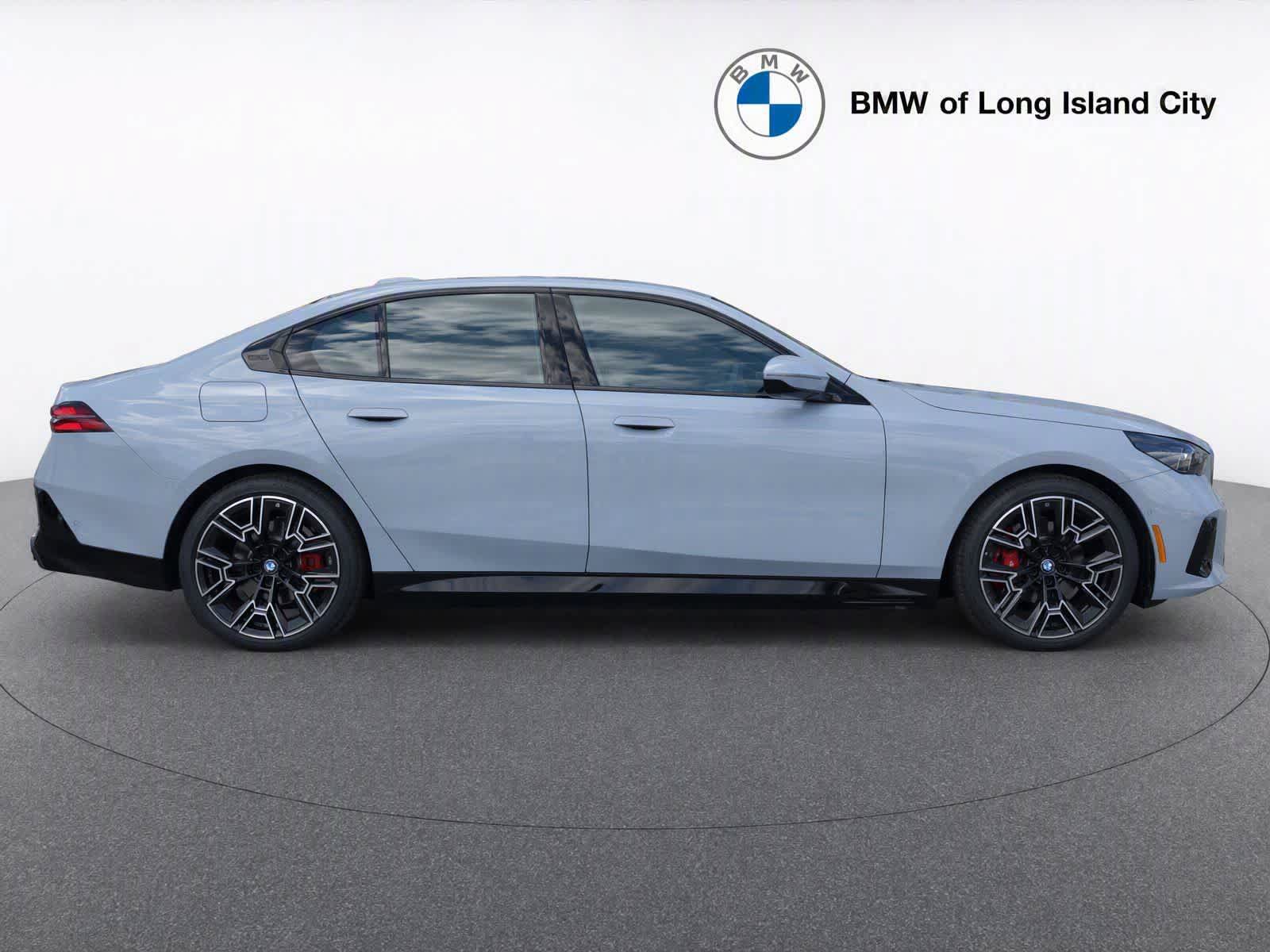 New 2027 BMW 530i xDrive w/ M Sport Package AWD/4WD image 8