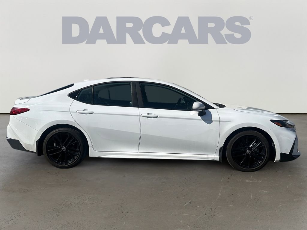 Used 2026 Toyota Camry SE w/ Convenience Package image 8