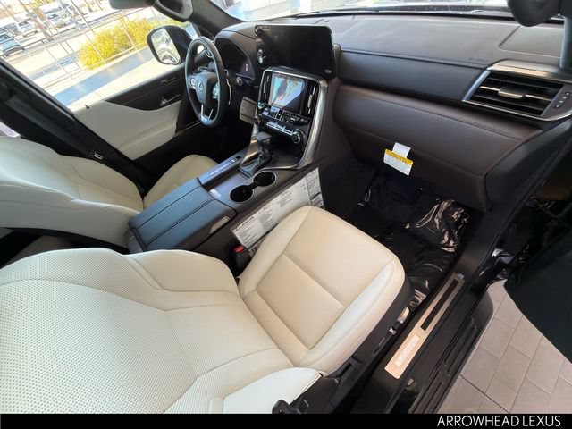New 2026 Lexus LX 600 4WD w/ Luxury Package image 11