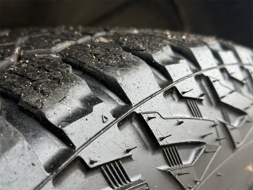 Used 2024 Chevrolet Silverado 3500 High Country w/ High Country Premium Package image 23