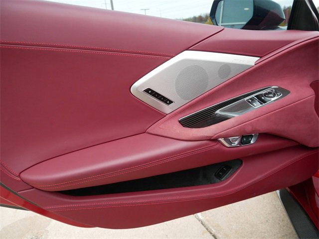 Used 2021 Chevrolet Corvette Stingray Premium Cpe w/ Z51 Performance Package image 17