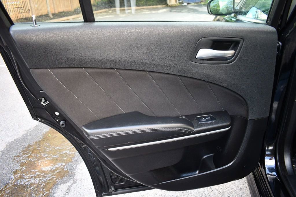 Used 2022 Dodge Charger GT image 37