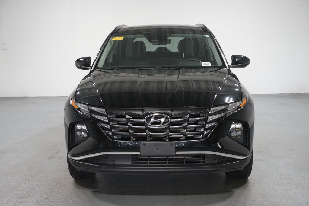 Used 2024 Hyundai Tucson SEL FWD image 2
