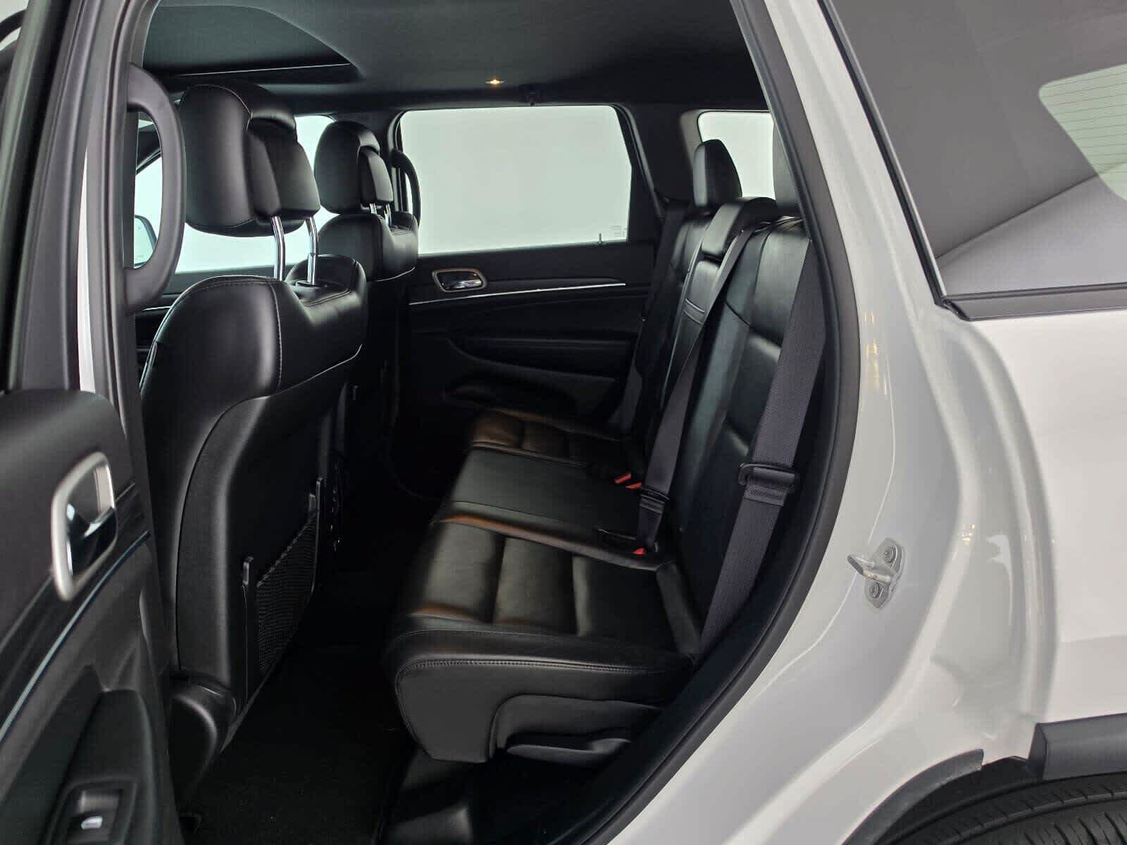 Used 2020 Jeep Grand Cherokee Limited RWD image 16